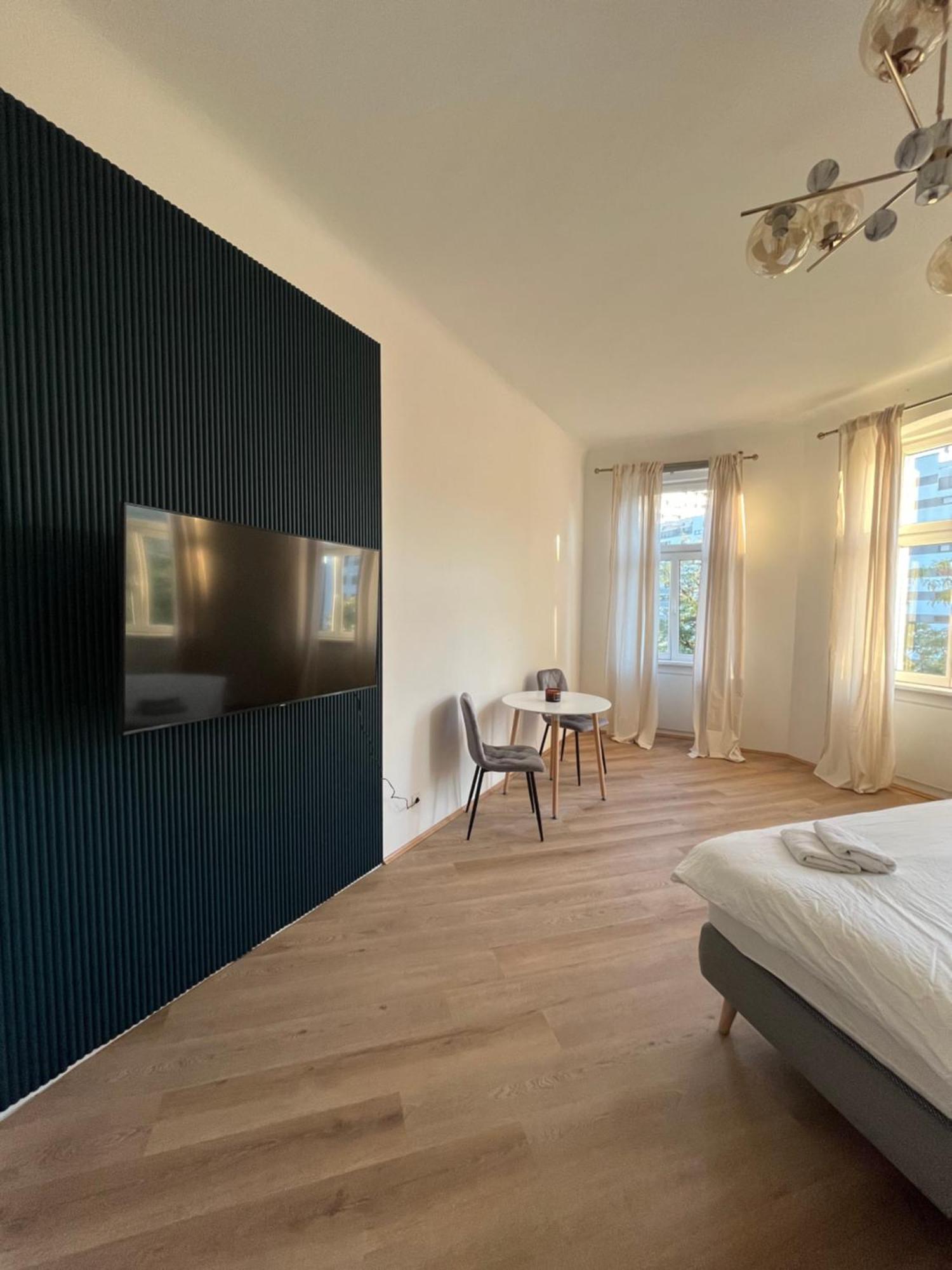 Apartment Schoenbrunn Near Metro Wina Bagian luar foto