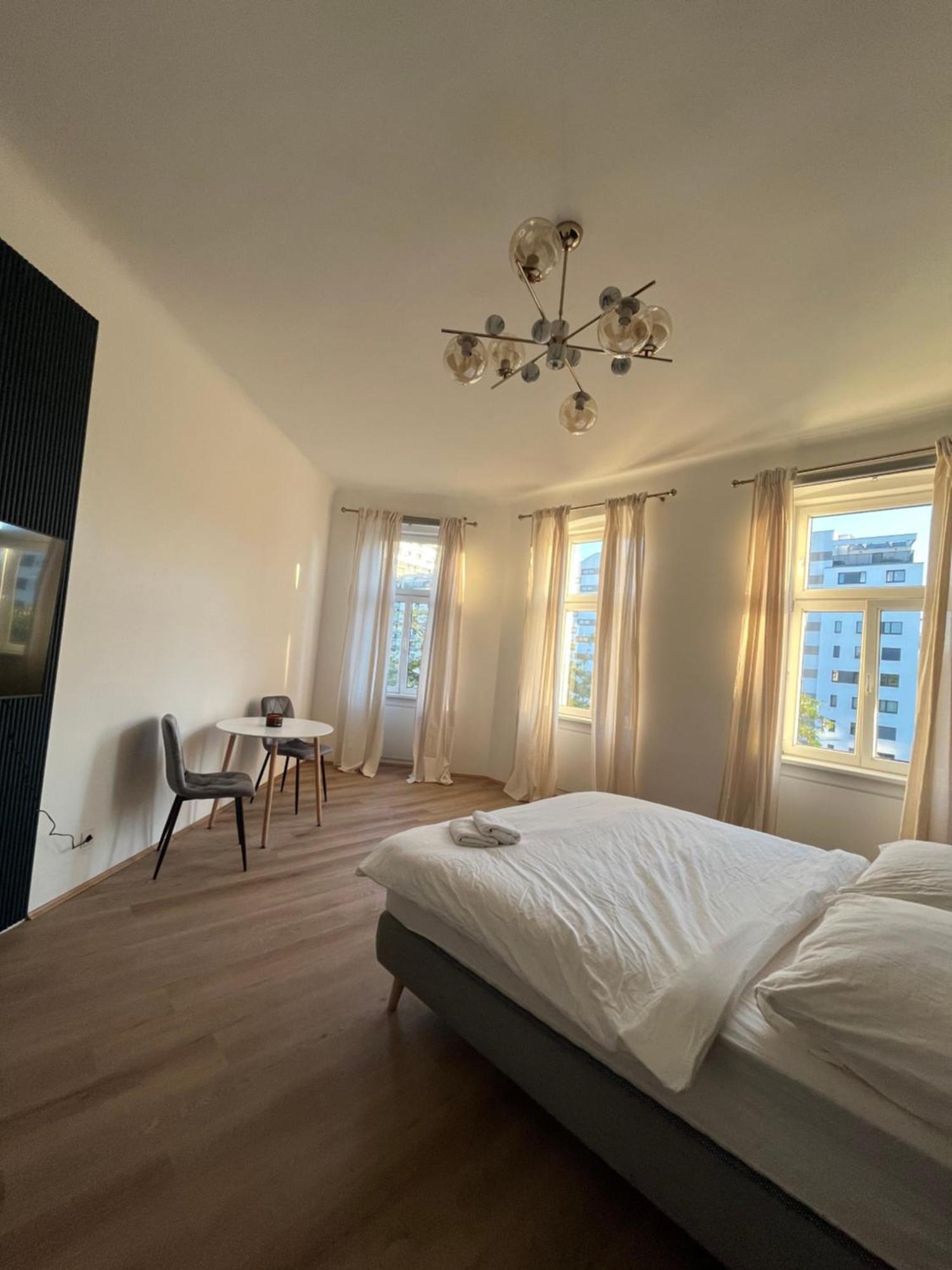 Apartment Schoenbrunn Near Metro Wina Bagian luar foto